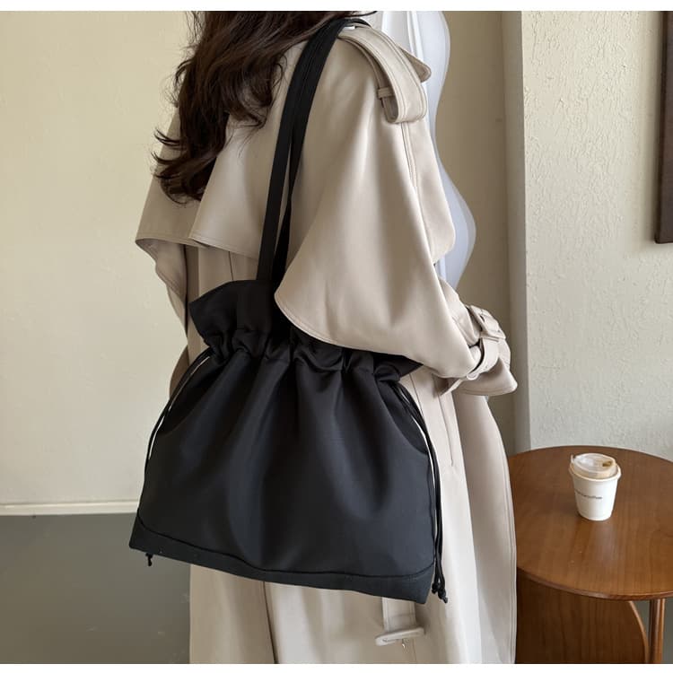 巾着 シンプル巾着ショルダーバッグ