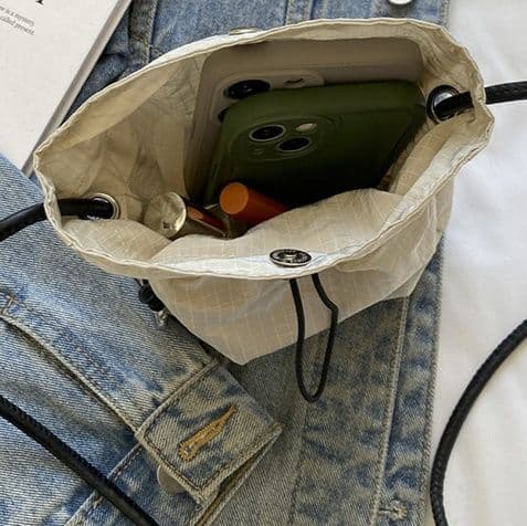 巾着 チェック柄布地巾着型ショルダーバッグ