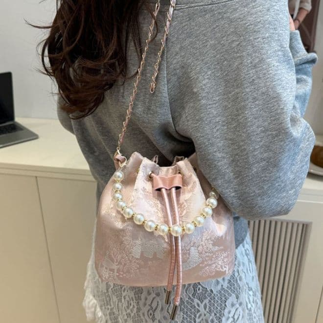 巾着 パール装飾付きレース刺繍巾着ショルダーバッグ