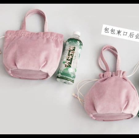 巾着 丸みのある上品な巾着型ハンドポーチ