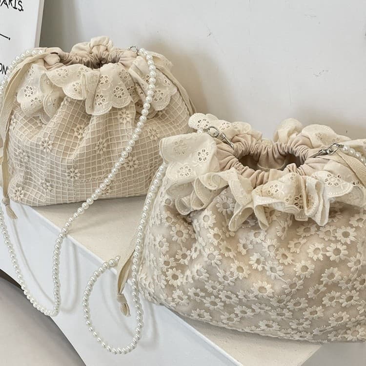 巾着 花柄刺繍レースフリル巾着ポーチ