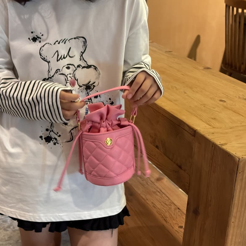 巾着 キルティング調バケツ型巾着ポーチ