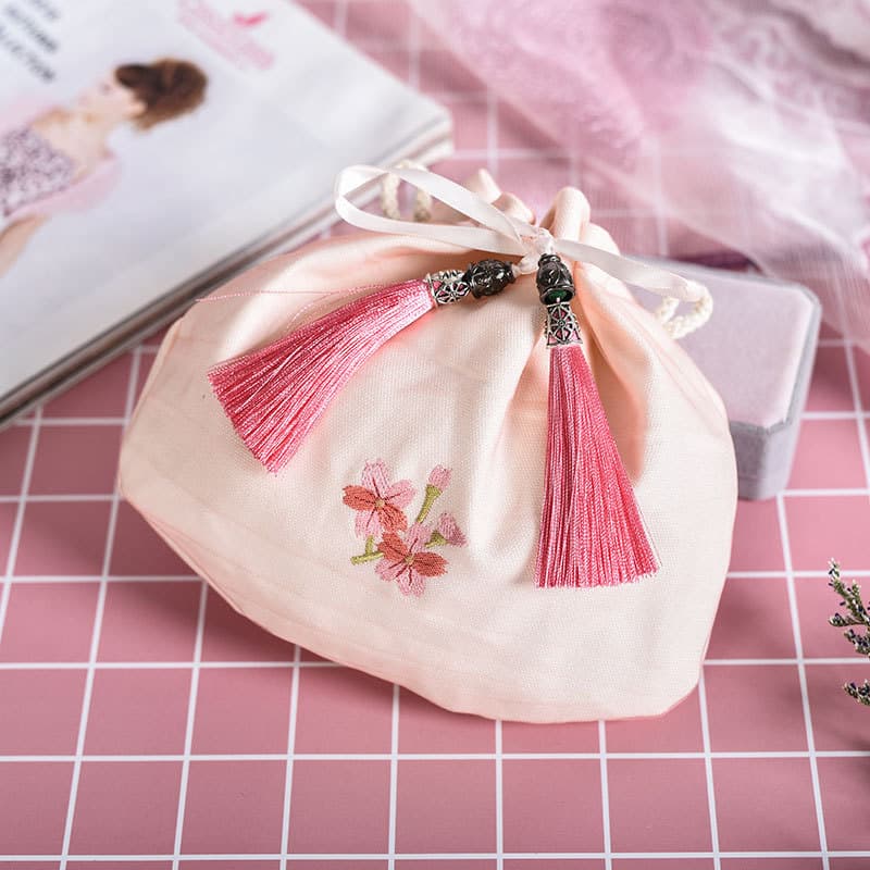 巾着 桜刺繍タッセル付き和風巾着ポーチ