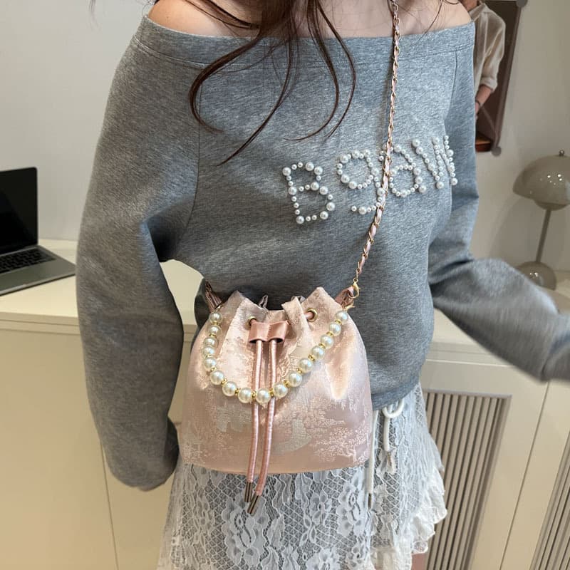 巾着 パール装飾付きレース刺繍巾着ショルダーバッグ