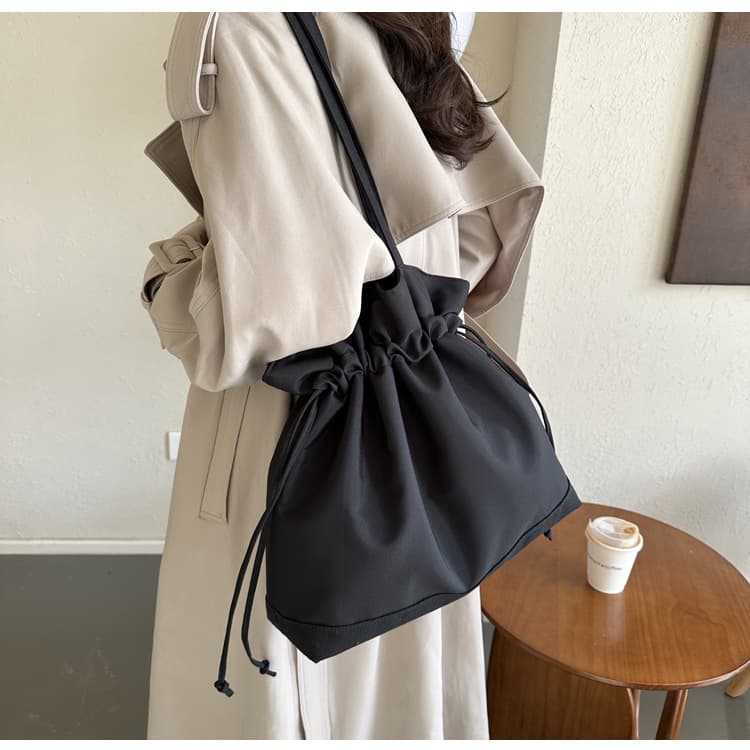 巾着 シンプル巾着ショルダーバッグ