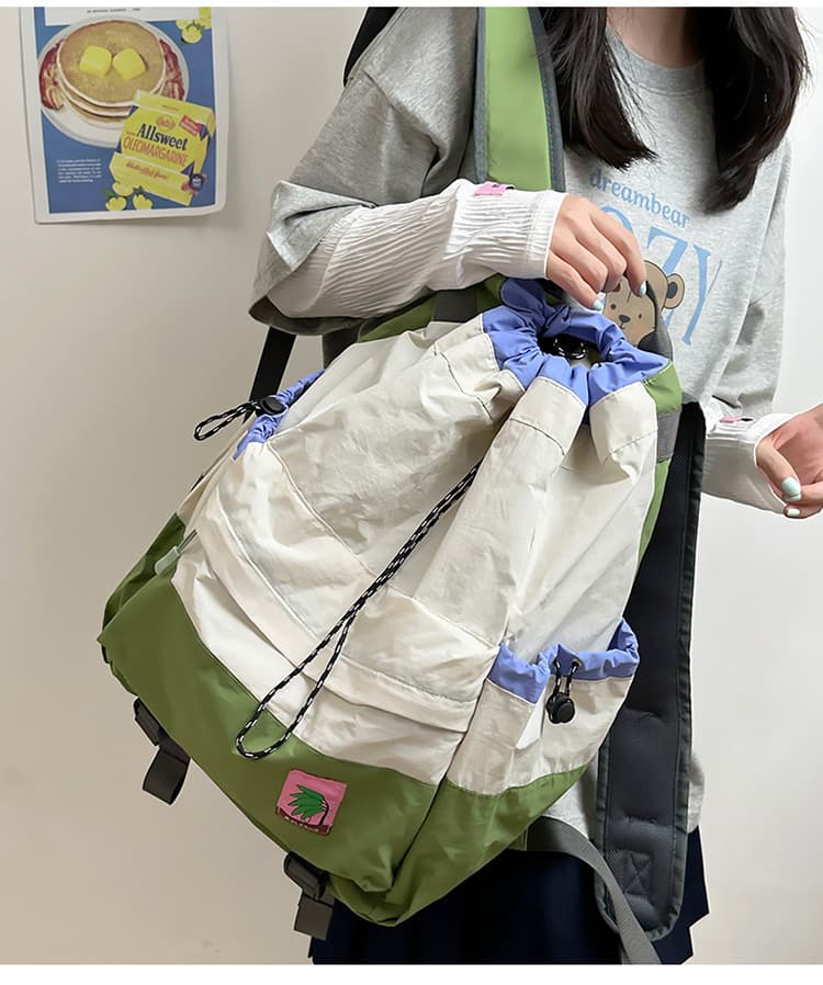 巾着 くまチャーム付き配色切替巾着リュック