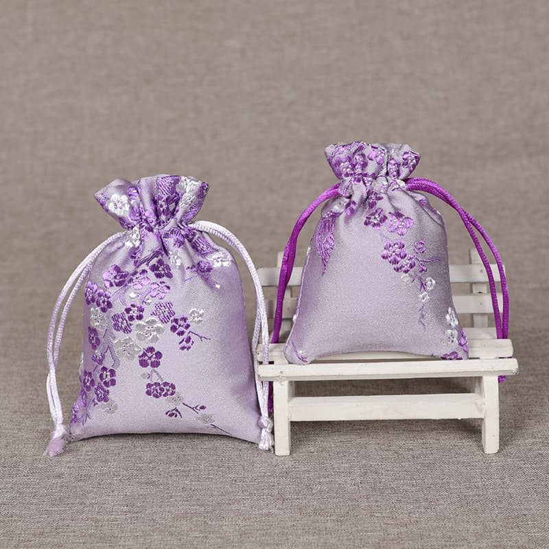 巾着 和風花柄刺繍入り巾着ポーチ