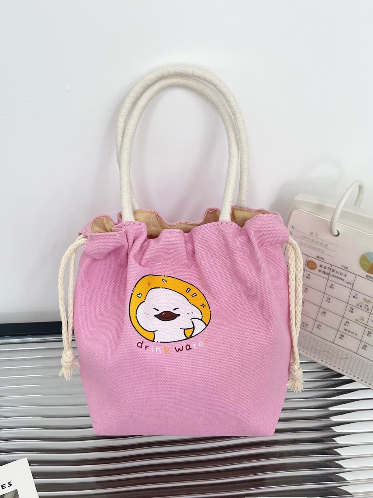 巾着 癒し系キャラクター刺繍入り巾着ポーチ
