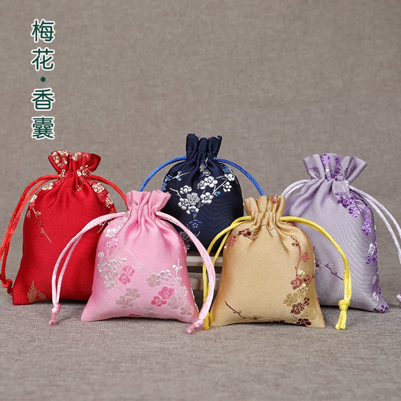 巾着 和風花柄刺繍入り巾着ポーチ